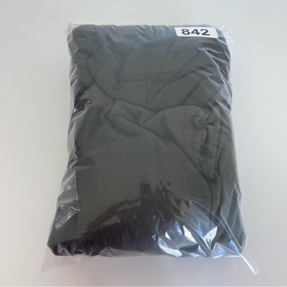 Young, Fabulous and Broke Green Puffer Jacket - Picture 10 of 10